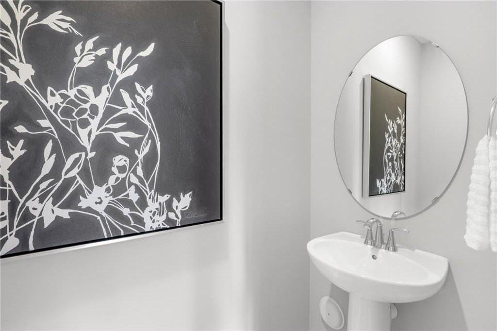 9274 4th St N - Photo 5 of 34