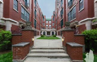 428 W Surf St - Photo 1 of 1