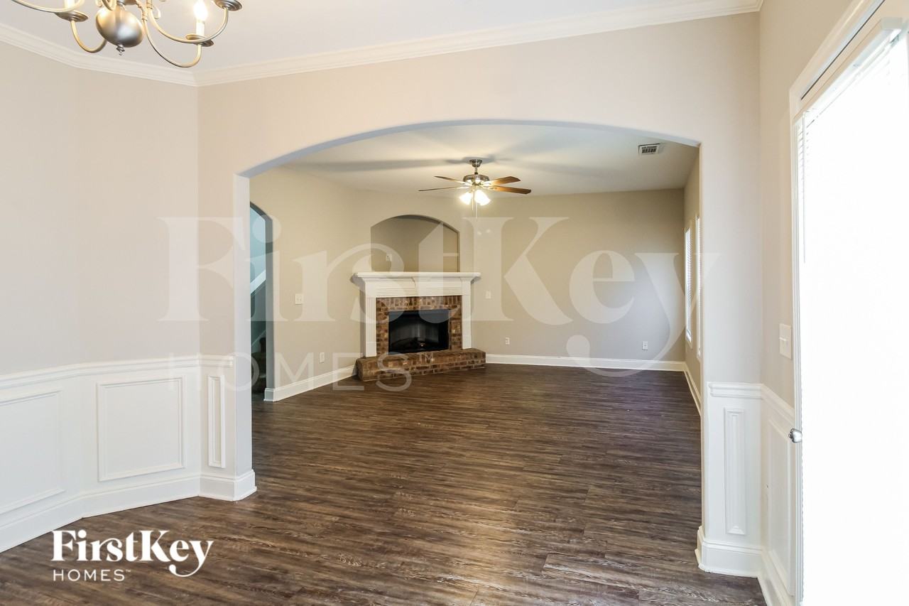 1541 Lily Valley Dr - Photo 3 of 16