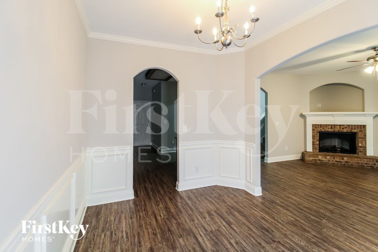 1541 Lily Valley Dr - Photo 5 of 16