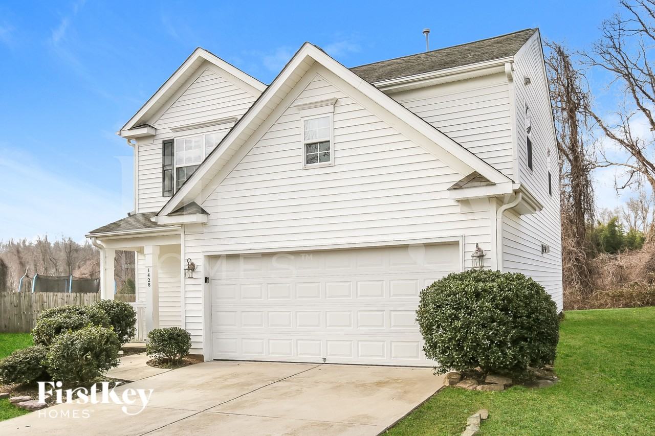 1428 Paulonia Way - Photo 2 of 19