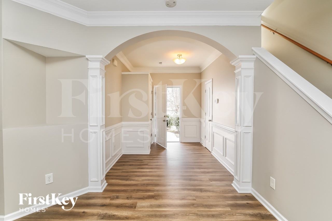 1428 Paulonia Way - Photo 3 of 19