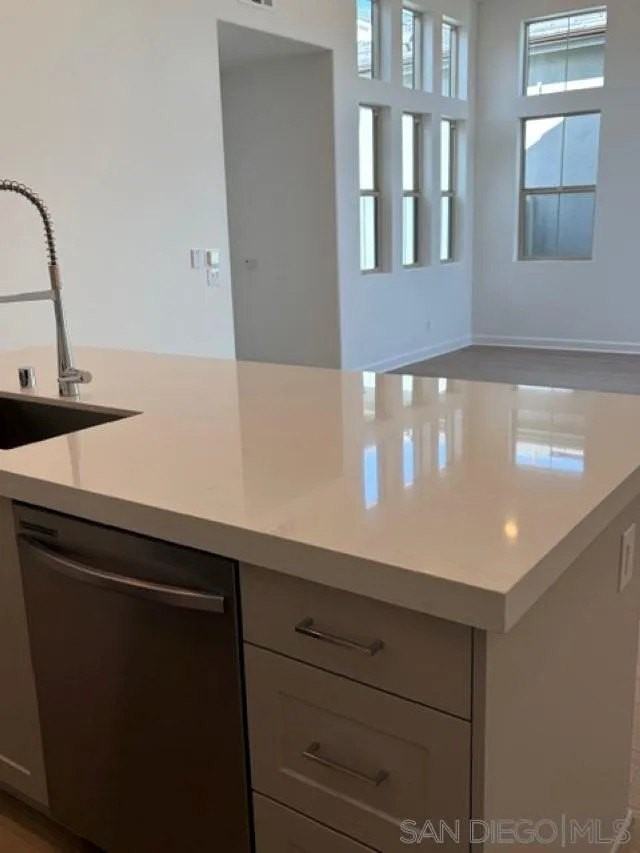 12482 Miranda Way - Photo 6 of 34