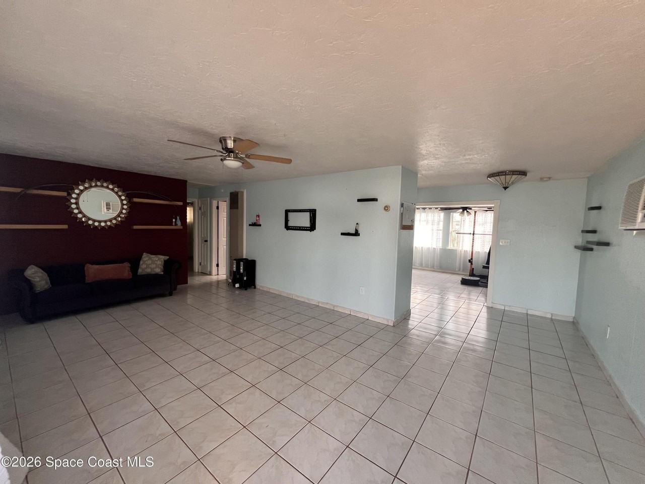 2807 Tropic Rd - Photo 3 of 20