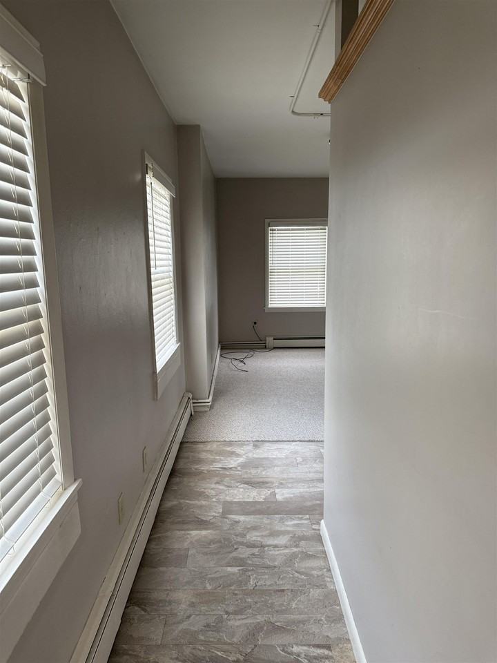 109 S Main St #10 - Photo 6 of 20