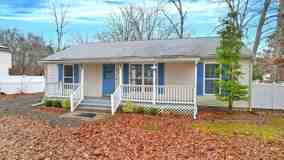 450 Redwood Ave - Photo 1 of 1