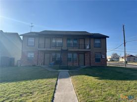 902 Travis Ln - Photo 1 of 1