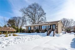 152 Almy St - Photo 1 of 1