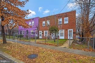 3427 B St Se Apt 2 #Apt 3 - Photo 1 of 1