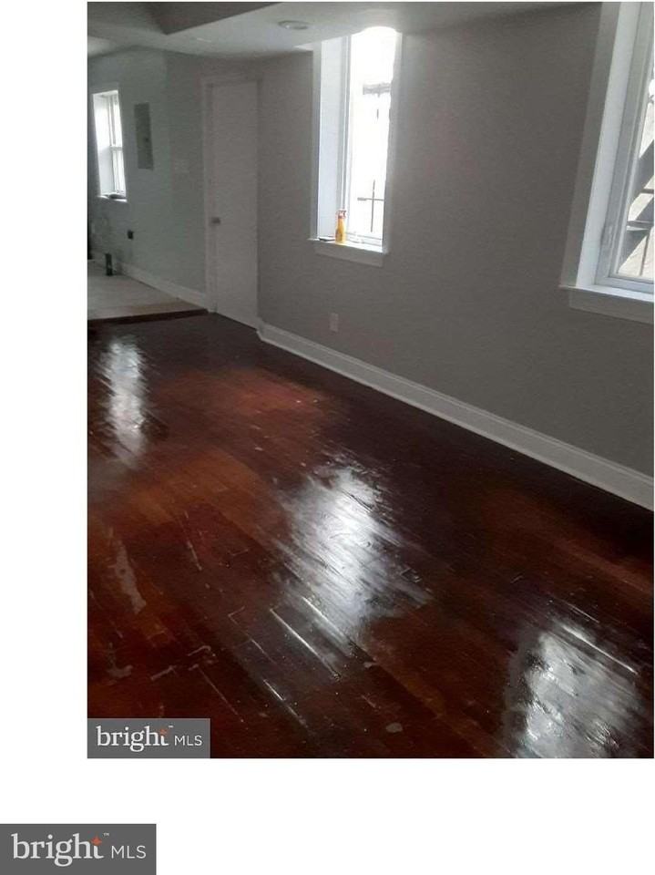 1712 W Lombard St Unit 1 - Photo 5 of 13