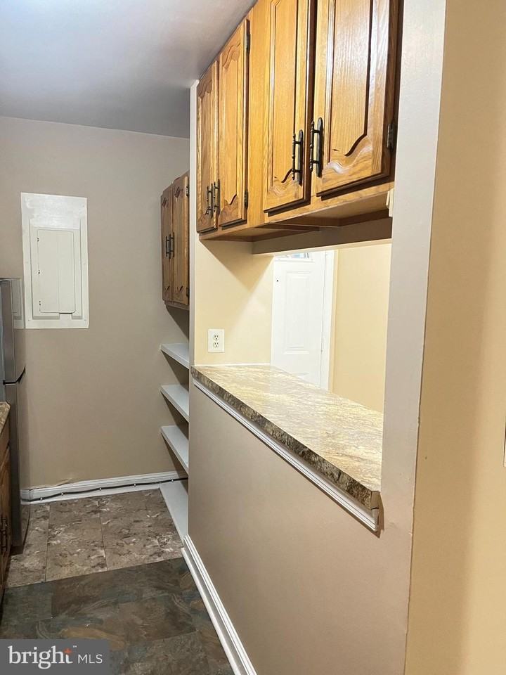 516 N Patterson Park Ave - Photo 2 of 16