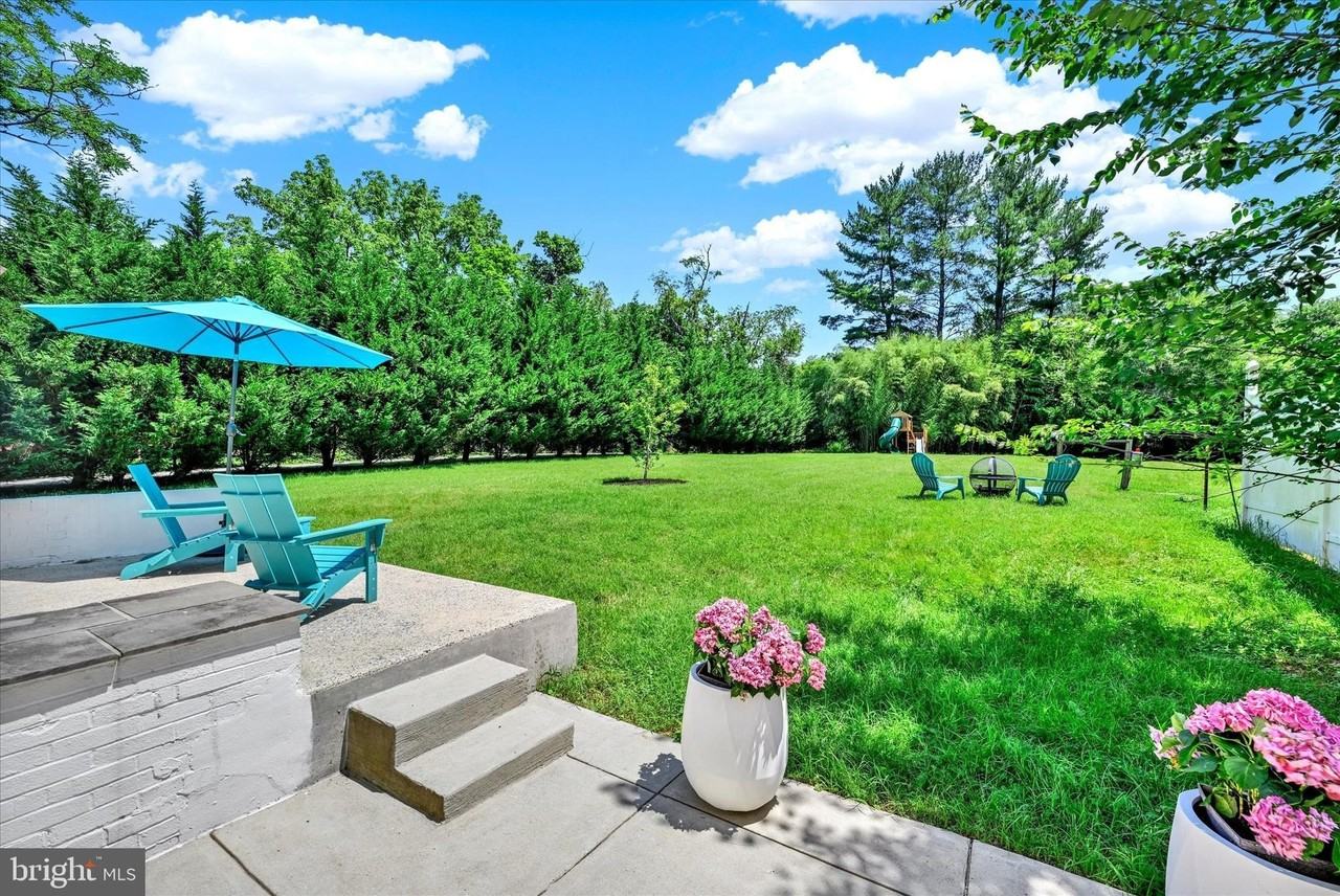 10533 Stevenson Rd - Photo 7 of 50