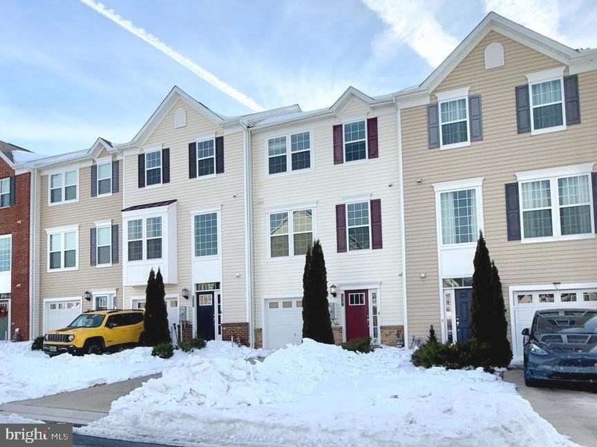 1347 Spindrift Rd - Photo 4 of 26