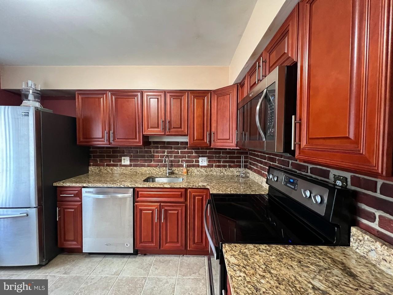 5880 Whisper Way Unit 16-06 #16-06 - Photo 6 of 25