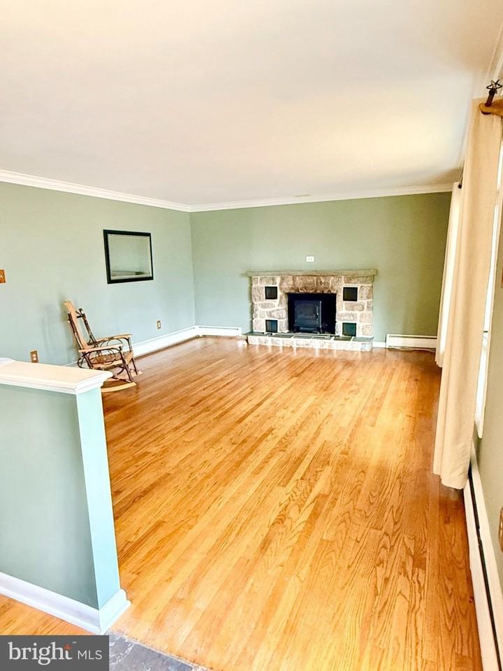 2360 New Schuylkill Rd - Photo 6 of 36