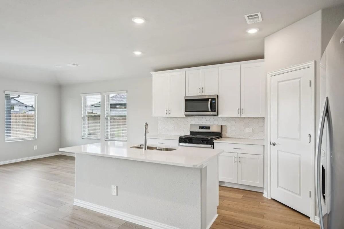 512 Midnight Oak Dr - Photo 7 of 24