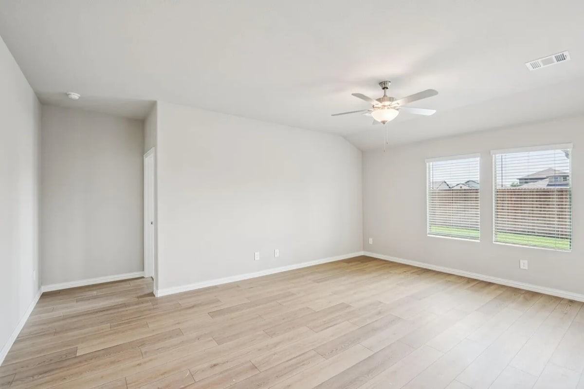 512 Midnight Oak Dr - Photo 6 of 24