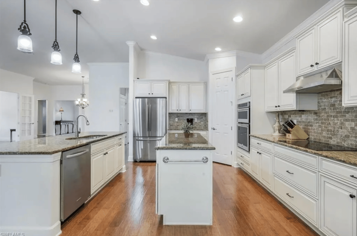 1500 Alpine Ave - Photo 5 of 7