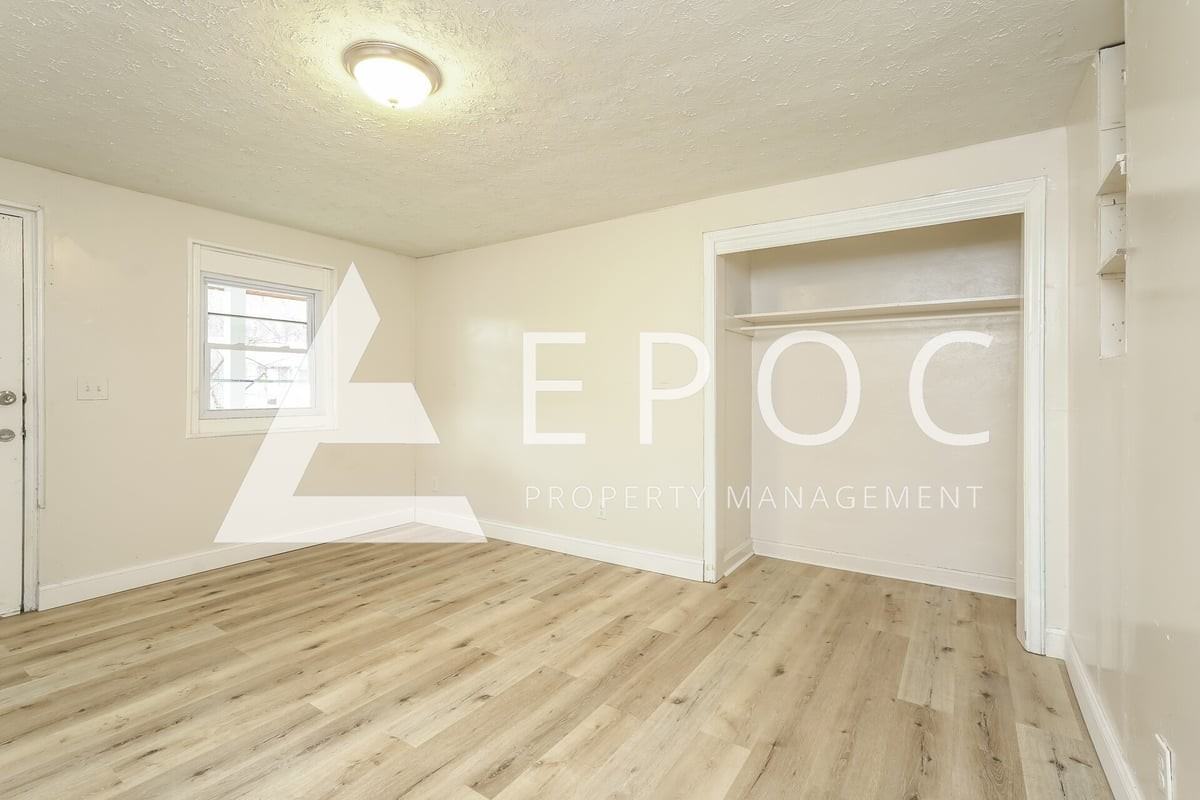 1021 Richland St #B - Photo 7 of 15