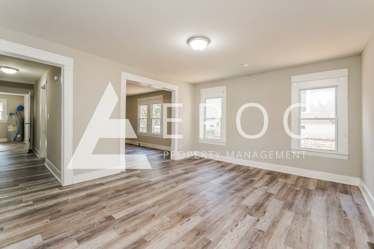 1210 Ragan Ave - Photo 5 of 16