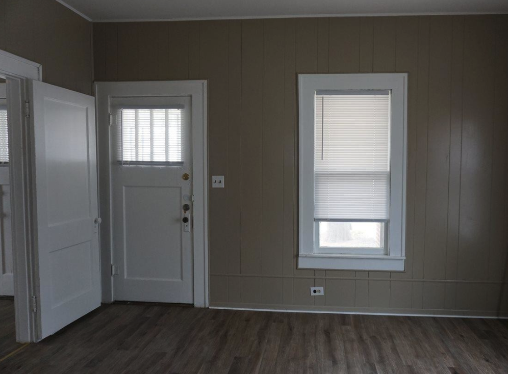 1407 Fulton St - Photo 5 of 8