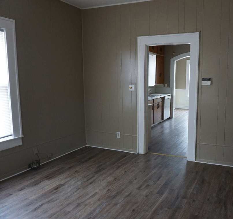 1407 Fulton St - Photo 7 of 8