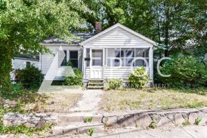 featured image of 1423 Dellabrook Rd