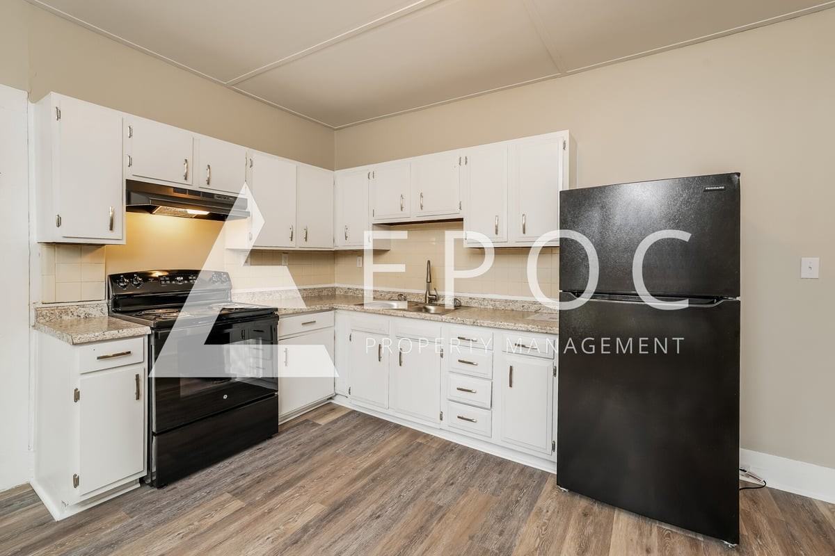 152 Westdale Ave - Photo 6 of 13