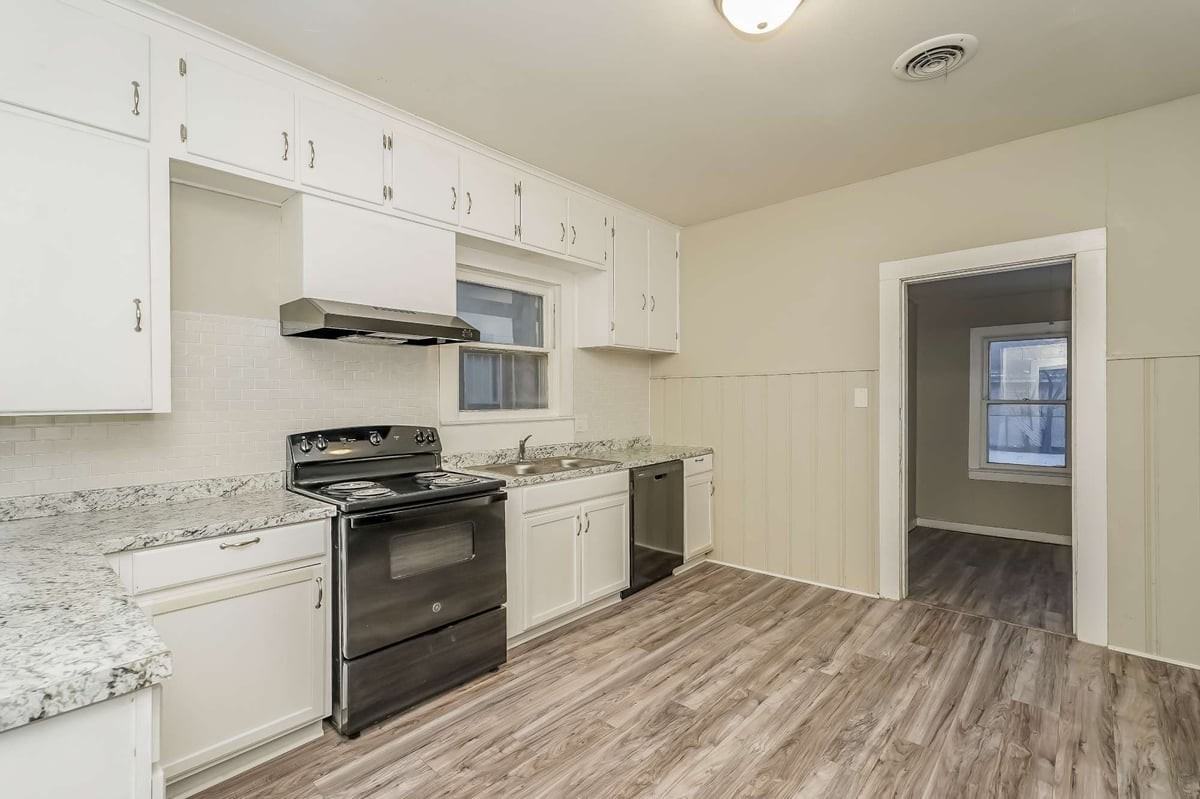 1708 Pearl Ave - Photo 6 of 31