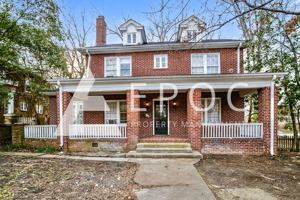 featured image of 400 S Josephine Boyd St