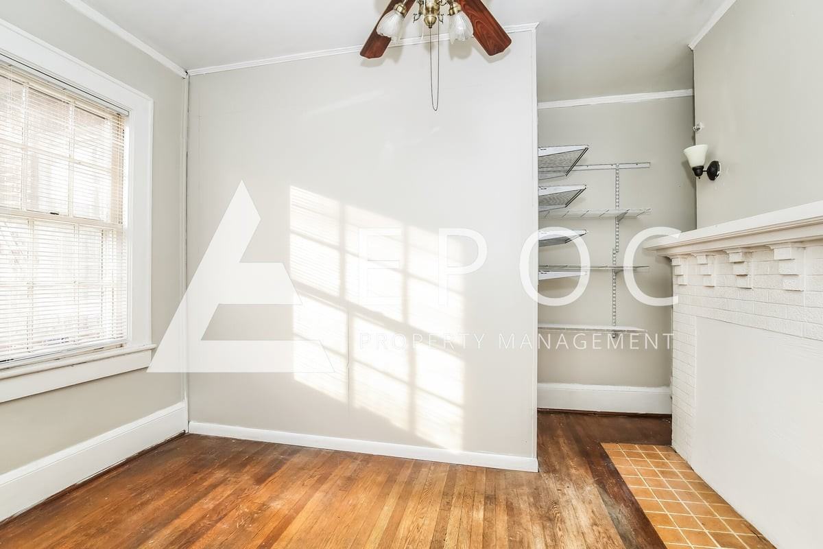 400 S Josephine Boyd St - Photo 5 of 16