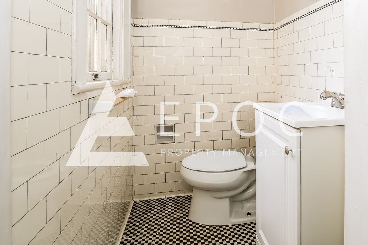 400 S Josephine Boyd St - Photo 6 of 16