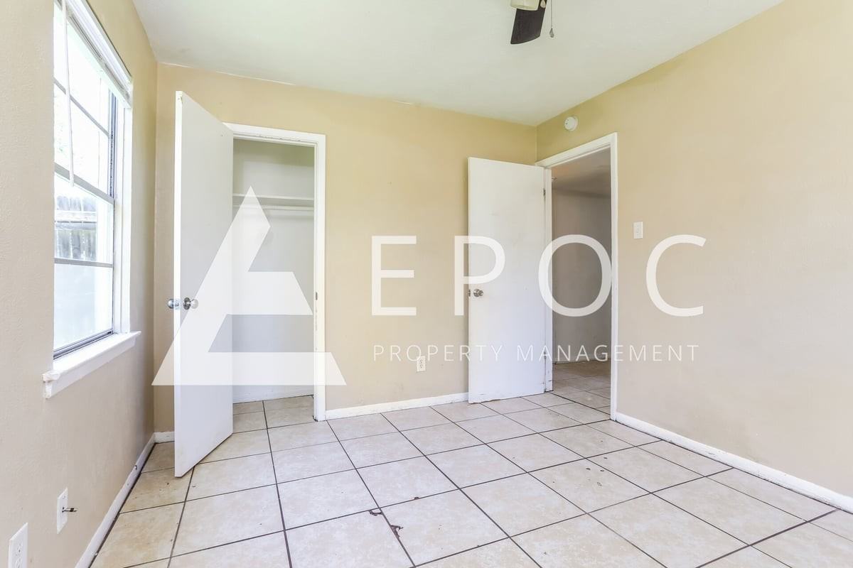 904 Florence Rd - Photo 7 of 15