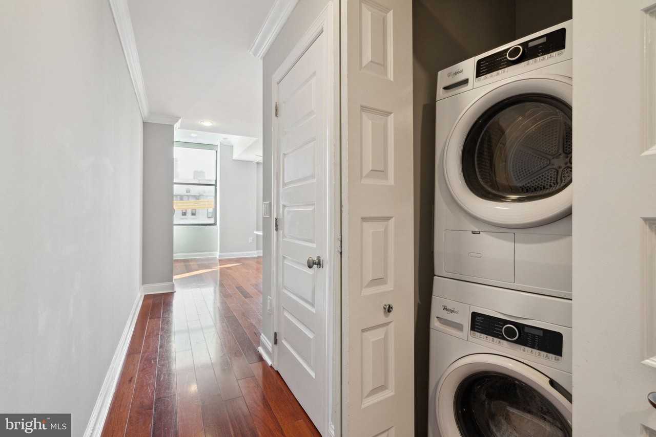 1401 N 5th St Apt 211-25 - Photo 2 of 14