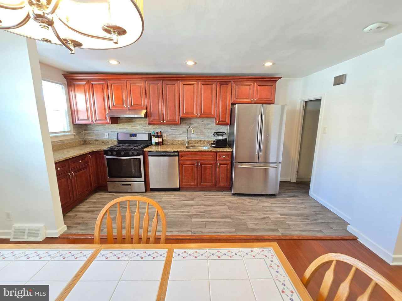 2849 Hellerman St - Photo 4 of 16