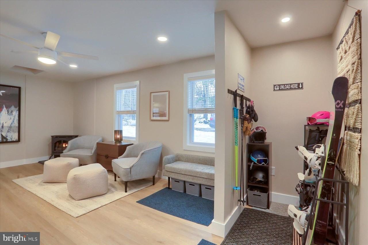 1365 Roundtop Rd - Photo 2 of 40