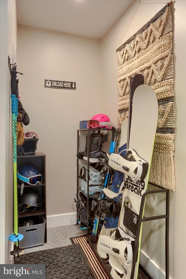 1365 Roundtop Rd - Photo 4 of 40