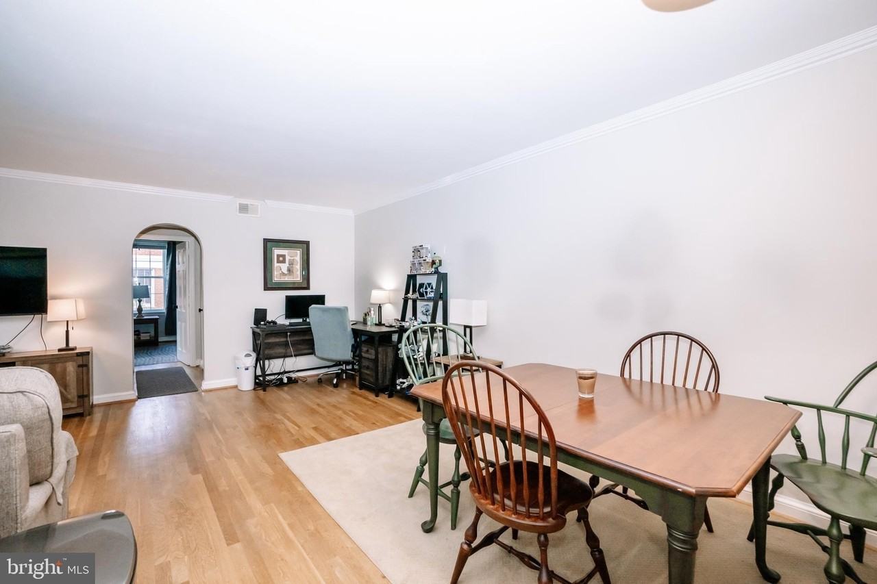 26 S Old Glebe Rd Apt 305-B - Photo 6 of 17