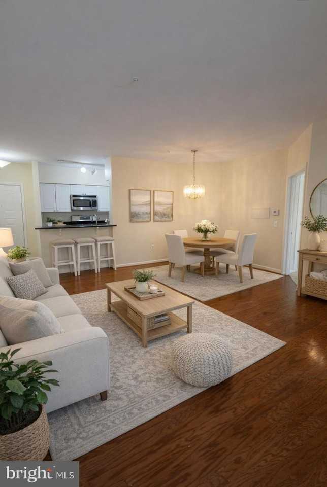 12919 Alton Sq Apt 203 #203 - Photo 7 of 15