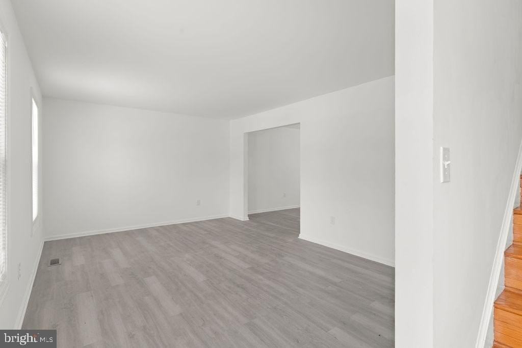 6129 Franconia Station Ln - Photo 4 of 42