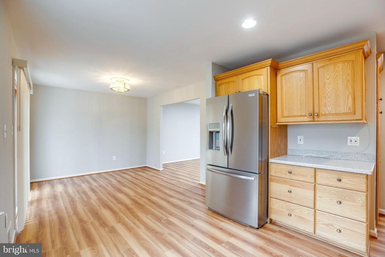 8000 Lady Lewis Ct - Photo 7 of 46