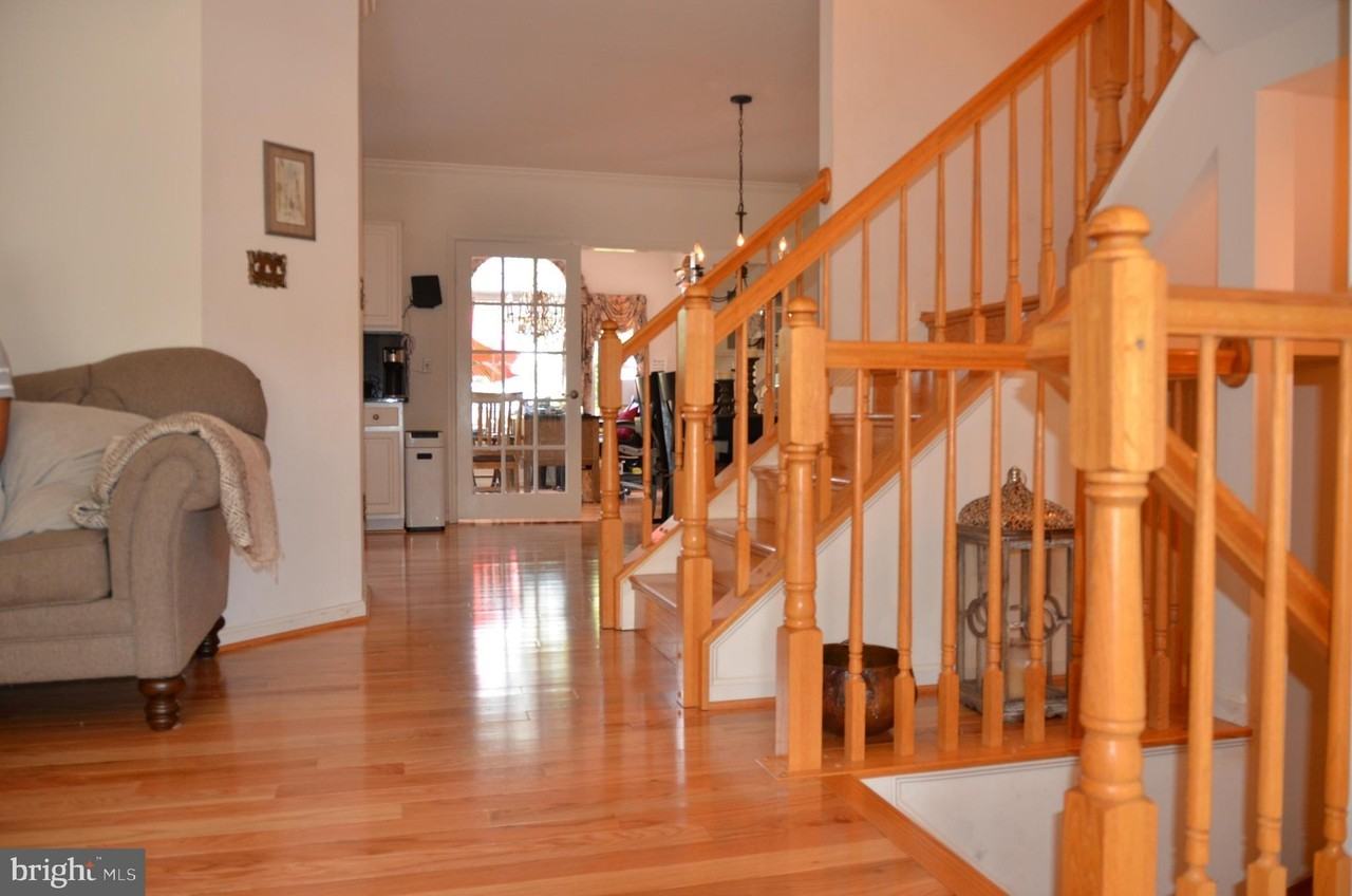 43060 Francis Sq - Photo 2 of 26