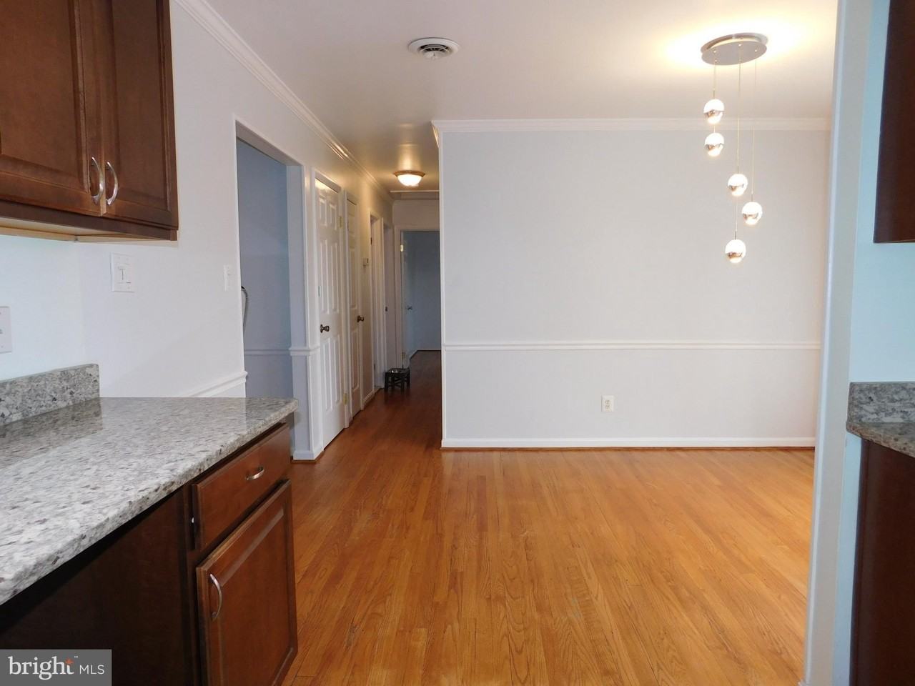 8428 Aubrey Dr - Photo 3 of 24