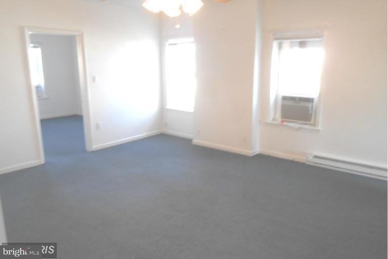 9460 Williamsport Pike - Photo 4 of 9