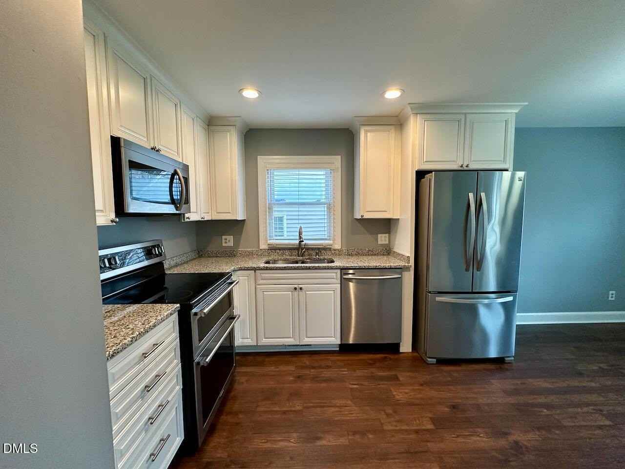 4113 Old Brick Ct - Photo 6 of 21