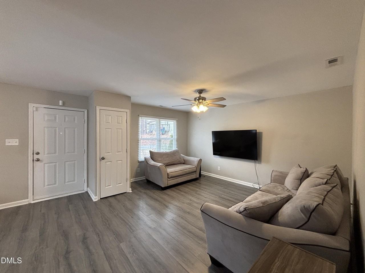 2305 Fitzgerald Ave - Photo 2 of 21