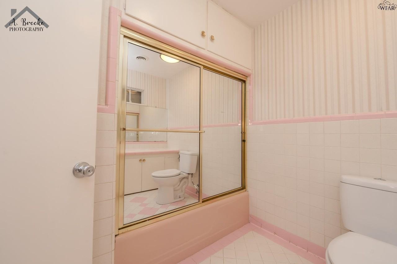 2725 Devon Rd - Photo 6 of 38