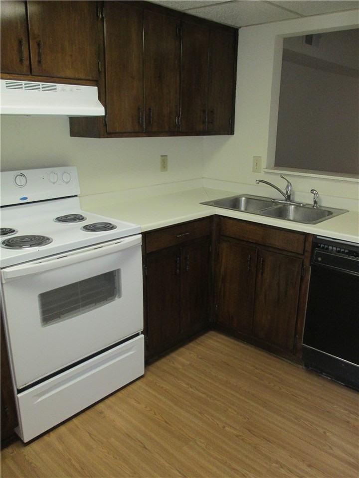 200 Woody Rd Apt 44 #23 - Photo 2 of 7