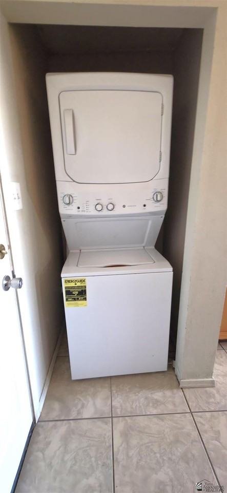 1902 W 18th St - Photo 5 of 10