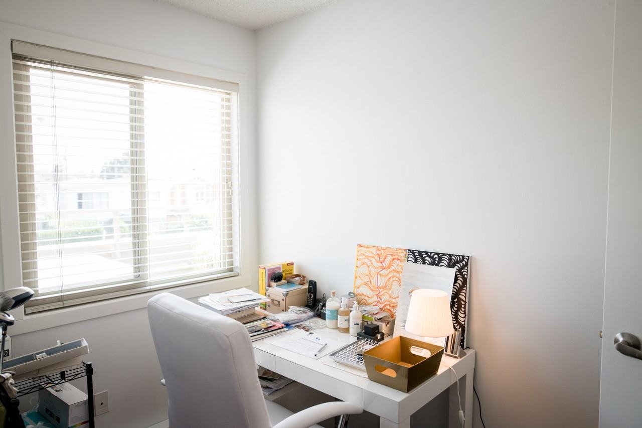 1990 50th Ave E - Photo 6 of 22